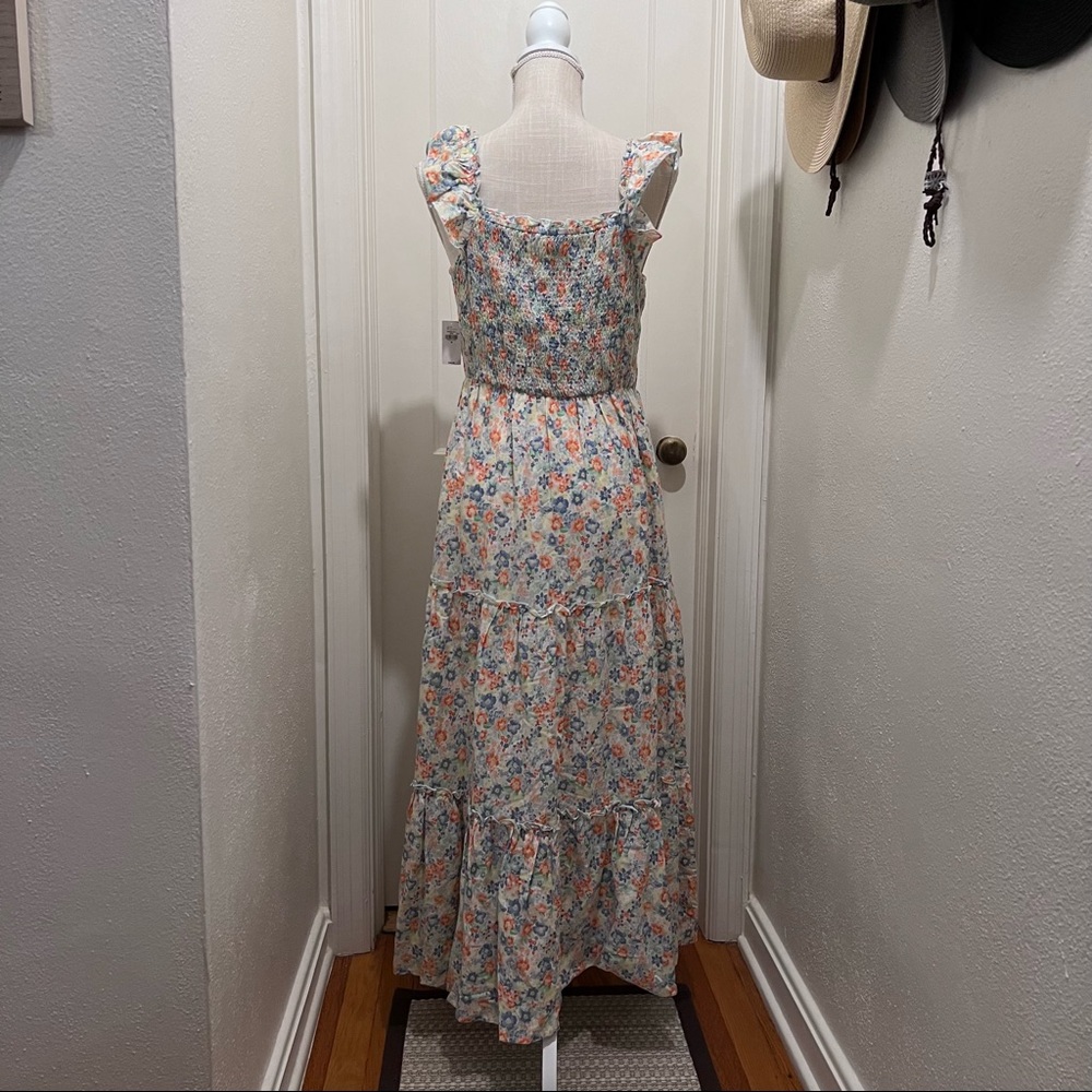 NWT Old Navy Sleeveless Smock Tiered Dress Multi Floral Medium - Picture 7 of 12